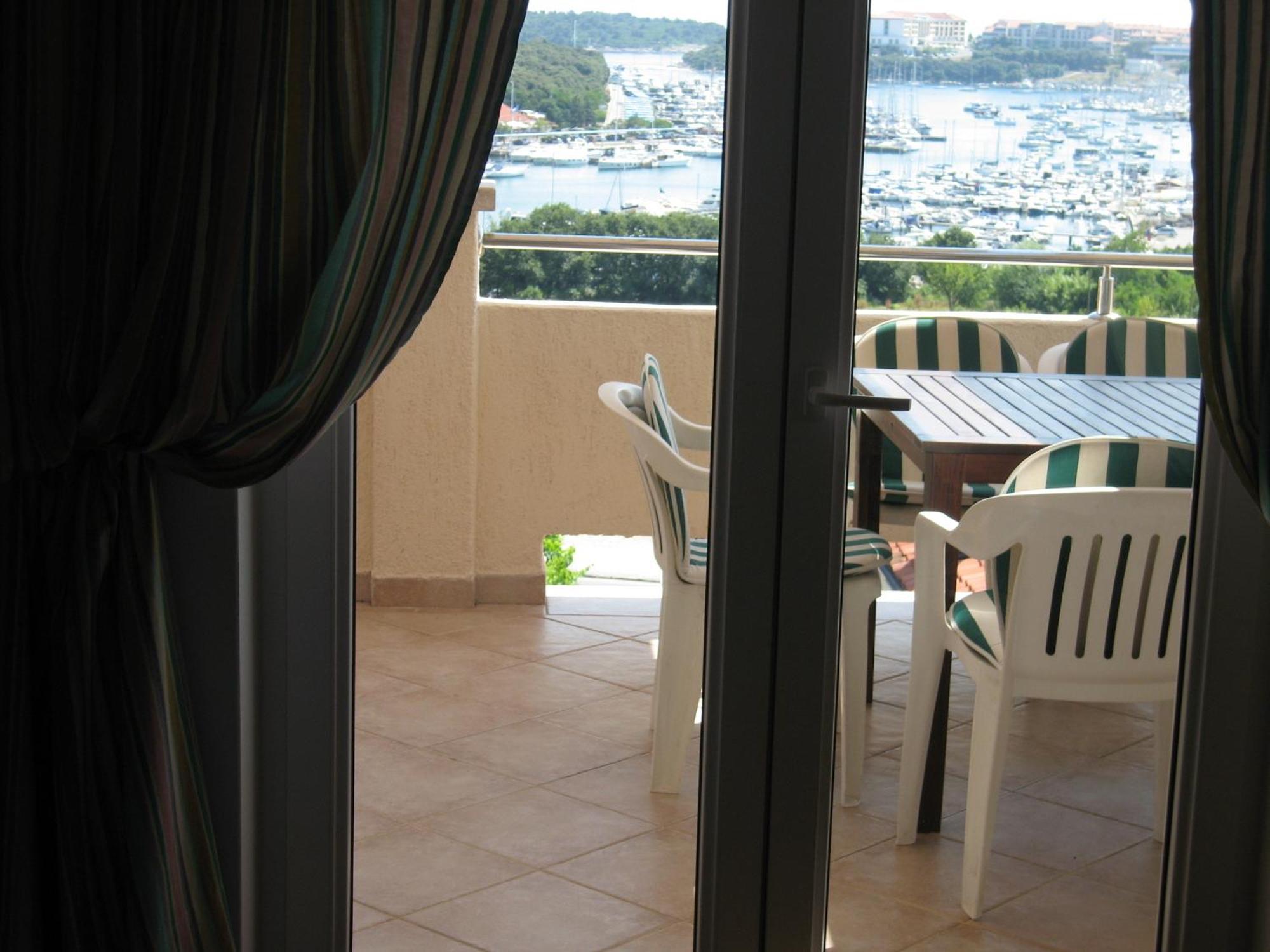 Guest House Zimmer F1 PUY Exterior foto