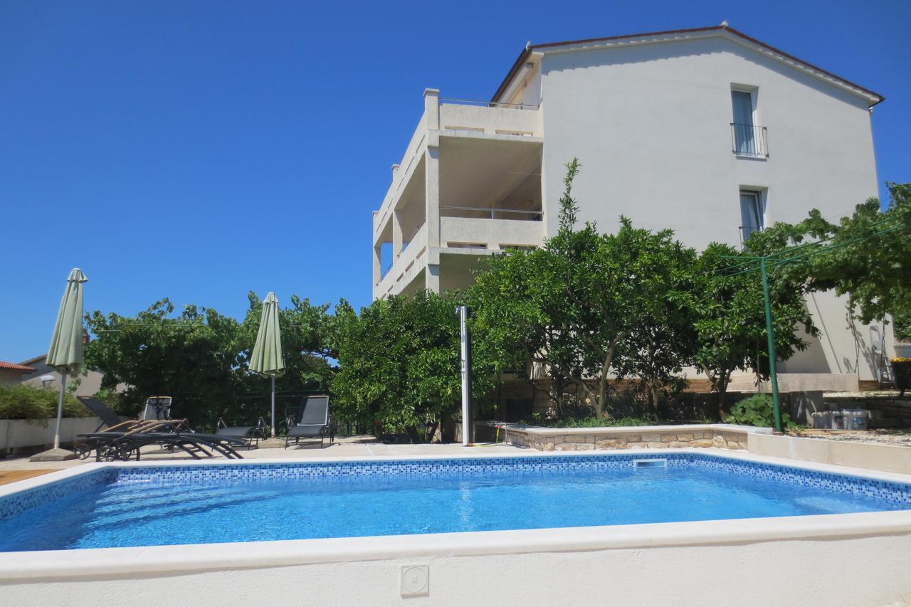 Guest House Zimmer F1 PUY Exterior foto